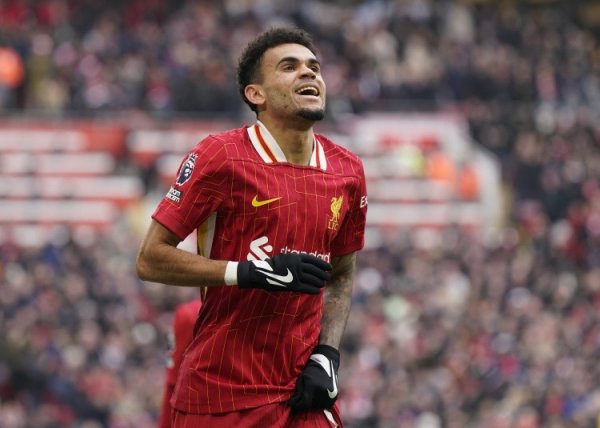 AS: Diaz là mục tiêu số một của Barcelona và Barcelona tin rằng người chơi có khả năng gây áp lực lê